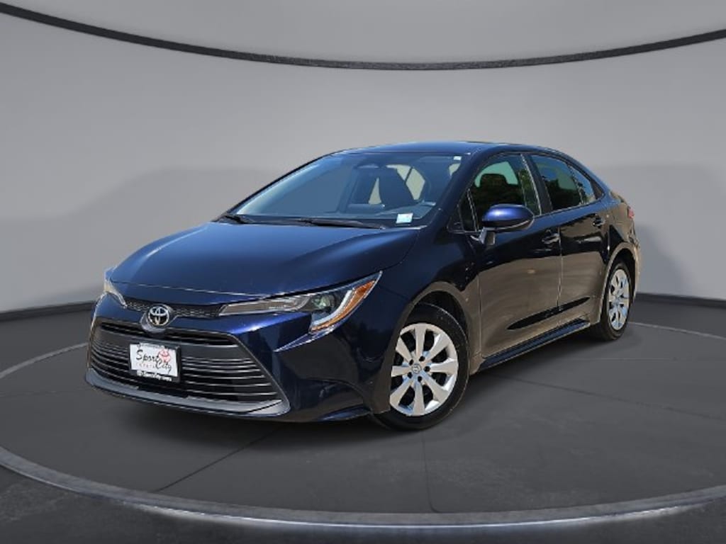 Certified 2024 Toyota Corolla LE Sedan