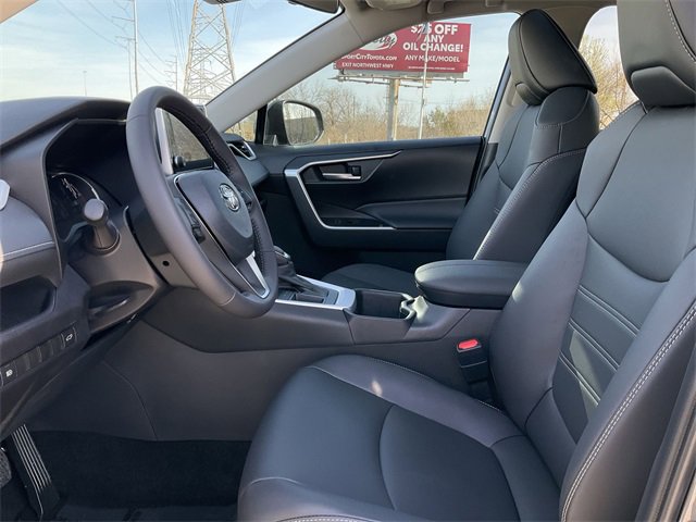 Thumbnail: 2025 Toyota RAV4 - 13