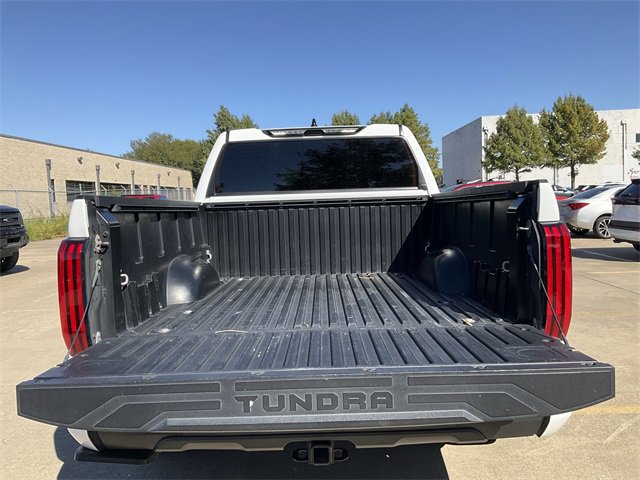 Thumbnail: 2022 Toyota Tundra - 13