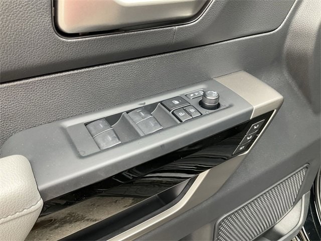 Thumbnail: 2026 Toyota Tundra - 15