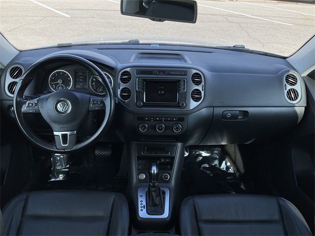 Thumbnail: 2017 Volkswagen Tiguan - 18