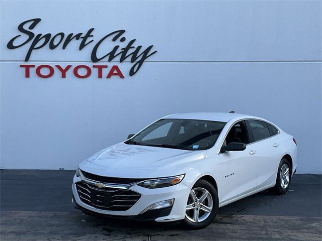 2019 Chevrolet Malibu LS -
                  Dallas, TX