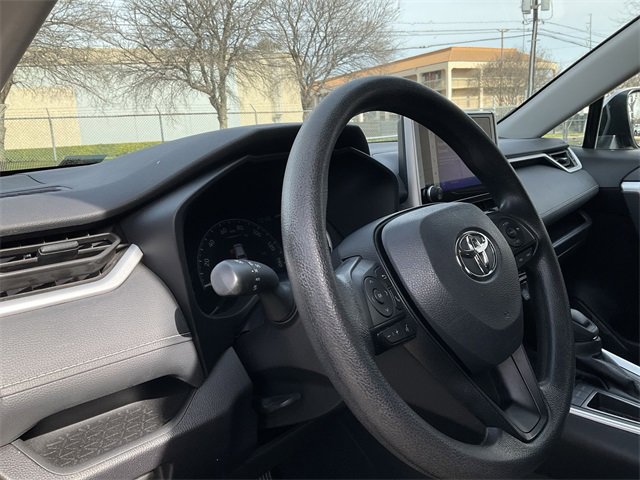 Thumbnail: 2025 Toyota RAV4 - 10