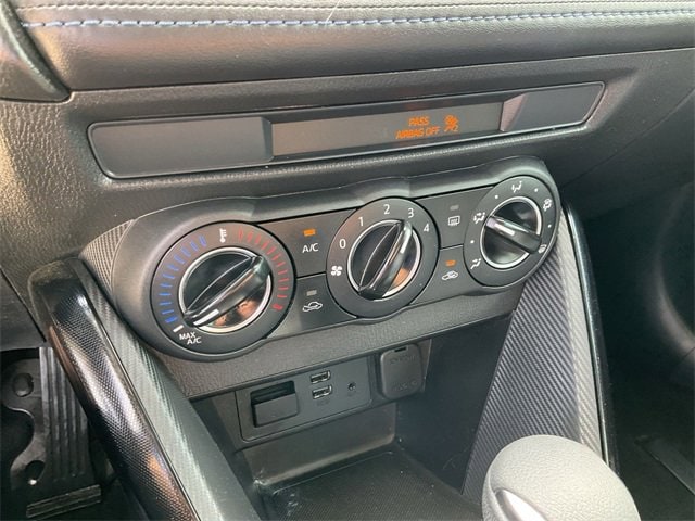 Thumbnail: 2017 Toyota Yaris iA - 22