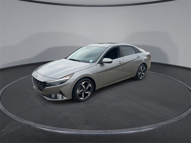 Thumbnail: 2022 Hyundai Elantra - 4