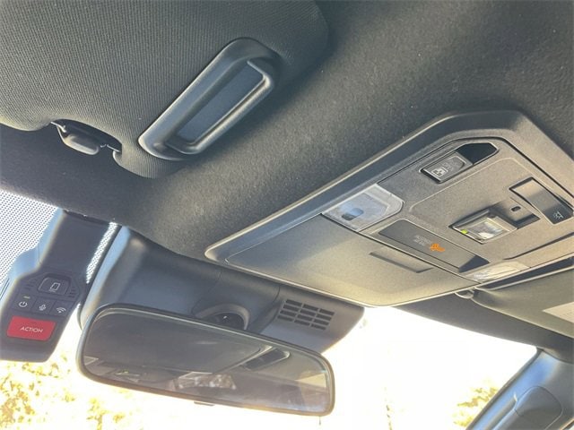 Thumbnail: 2025 Toyota 4Runner - 25