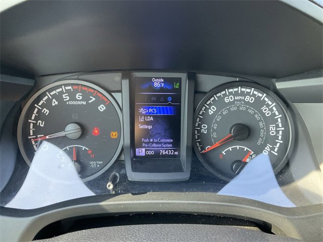 Thumbnail: 2020 Toyota Tacoma - 24