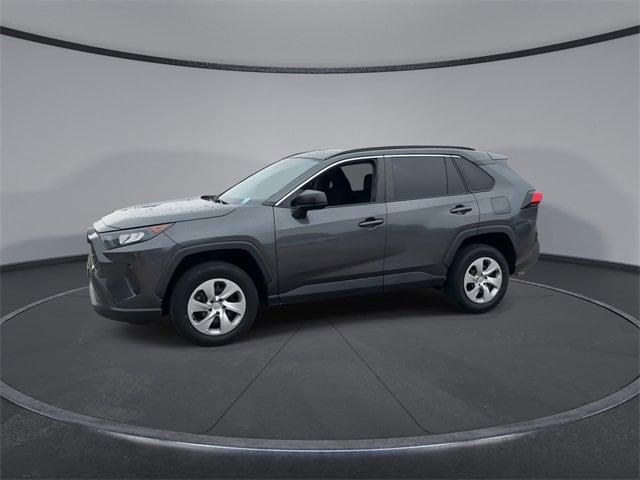 2020 Toyota RAV4 LE 4