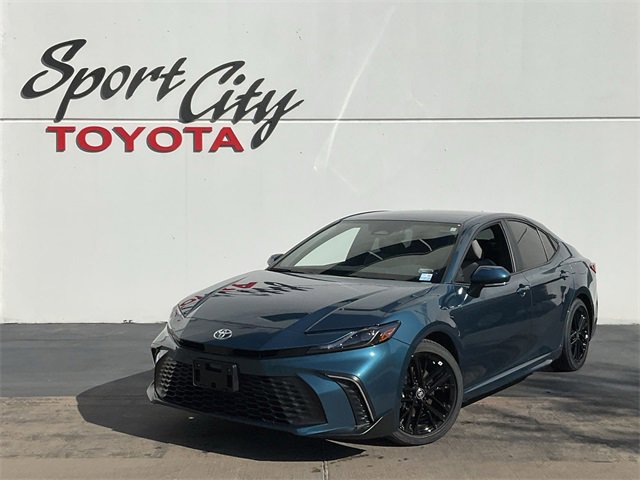 Thumbnail: 2025 Toyota Camry - 1