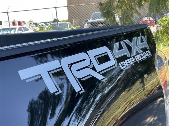 Thumbnail: 2023 Toyota Tacoma - 11