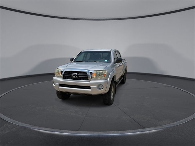 Thumbnail: 2011 Toyota Tacoma - 3