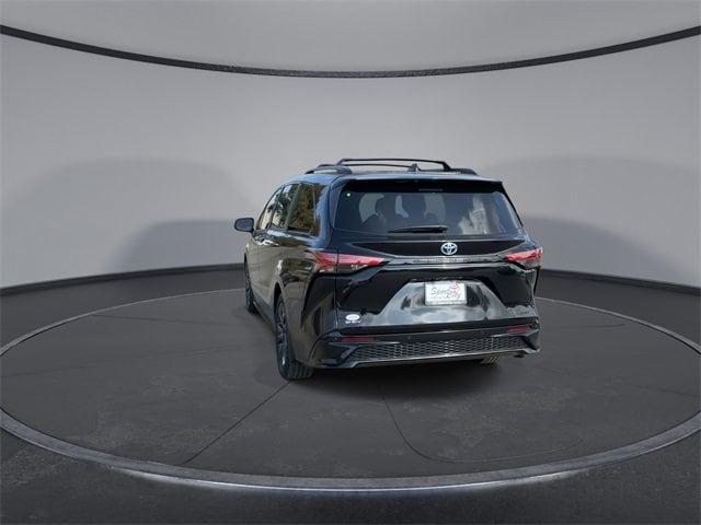 Thumbnail: 2025 Toyota Sienna - 7