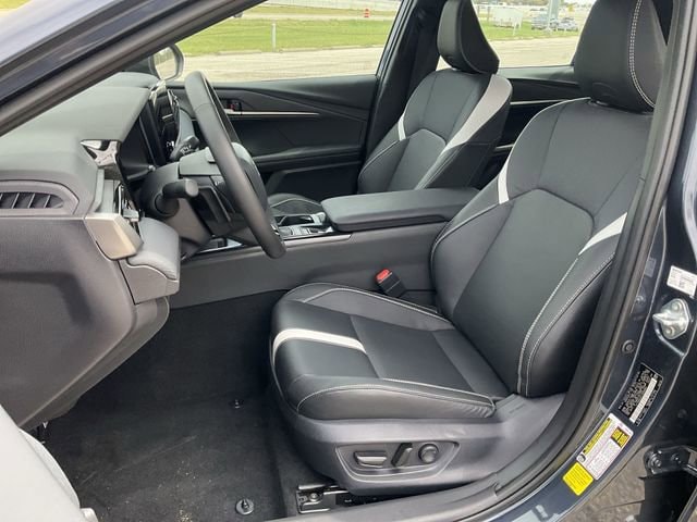 Thumbnail: 2026 Toyota Camry - 12