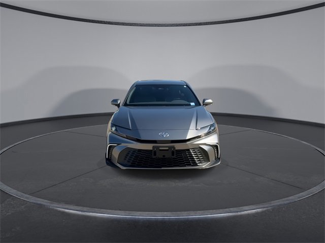 2025 Toyota Camry SE photo 3