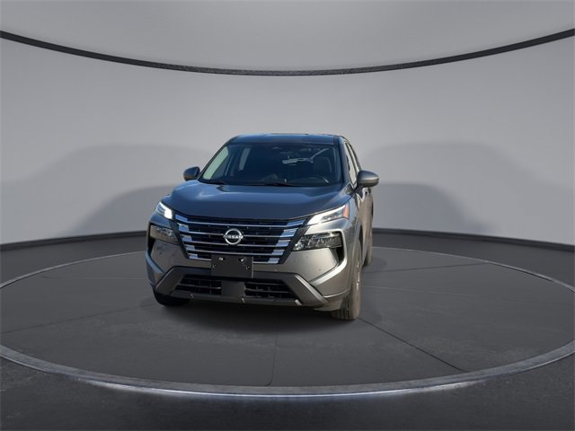 2024 Nissan Rogue SV photo 3