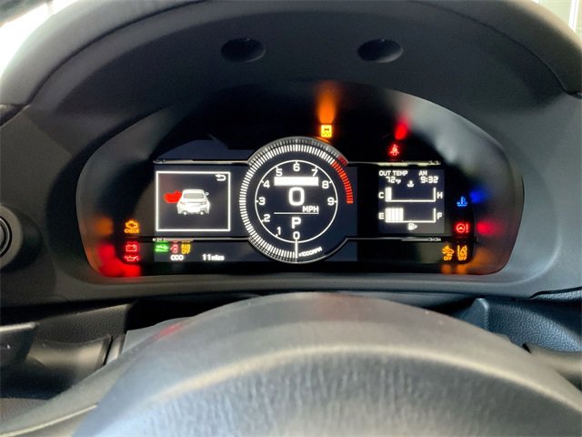 Thumbnail: 2025 Toyota GR86 - 18