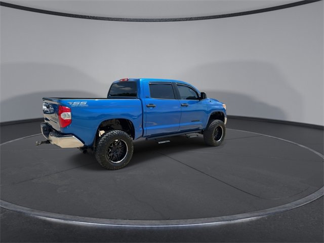 Thumbnail: 2017 Toyota Tundra - 8