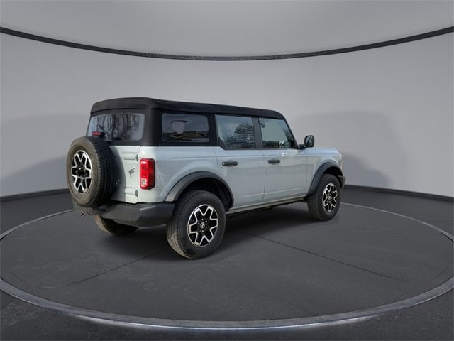 Thumbnail: 2022 Ford Bronco - 8