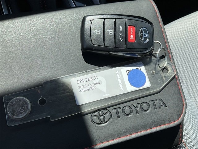 Thumbnail: 2025 Toyota Corolla - 26