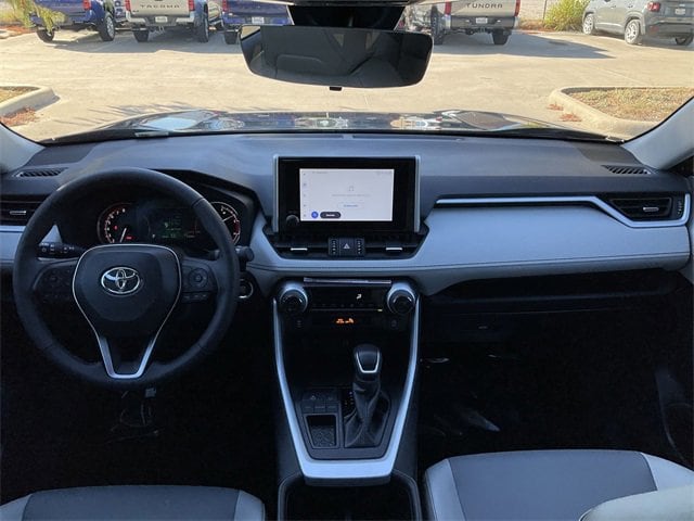 Thumbnail: 2025 Toyota RAV4 - 19