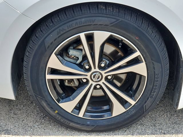 Thumbnail: 2023 Nissan Sentra - 12