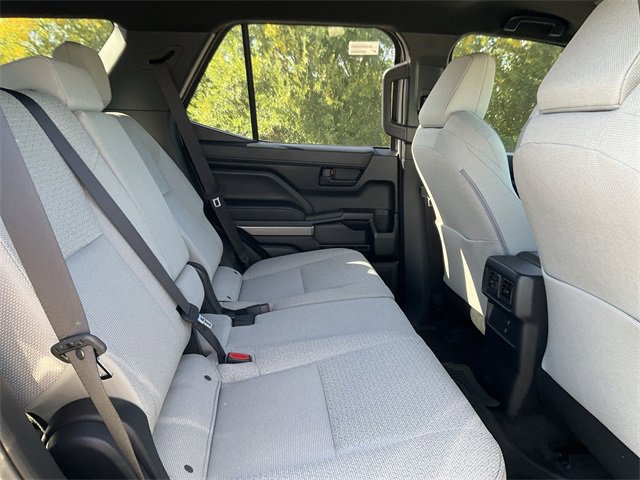 Thumbnail: 2025 Toyota 4Runner - 16