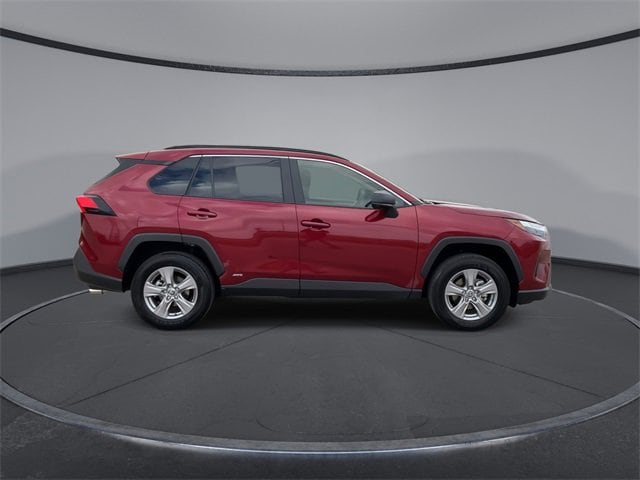 Thumbnail: 2025 Toyota RAV4 - 9