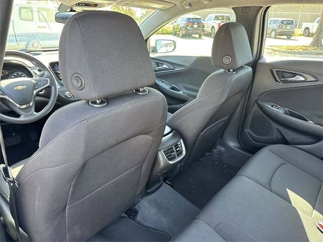 Thumbnail: 2024 Chevrolet Malibu - 13