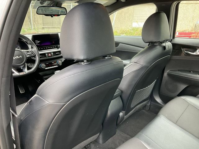 Thumbnail: 2023 Kia Forte - 14