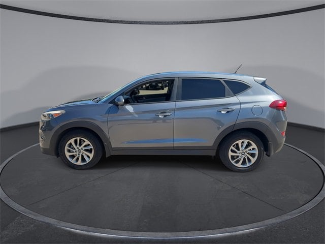 Thumbnail: 2017 Hyundai Tucson - 4