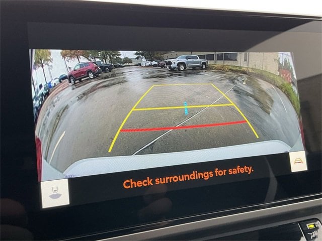 Thumbnail: 2025 Toyota Camry - 22