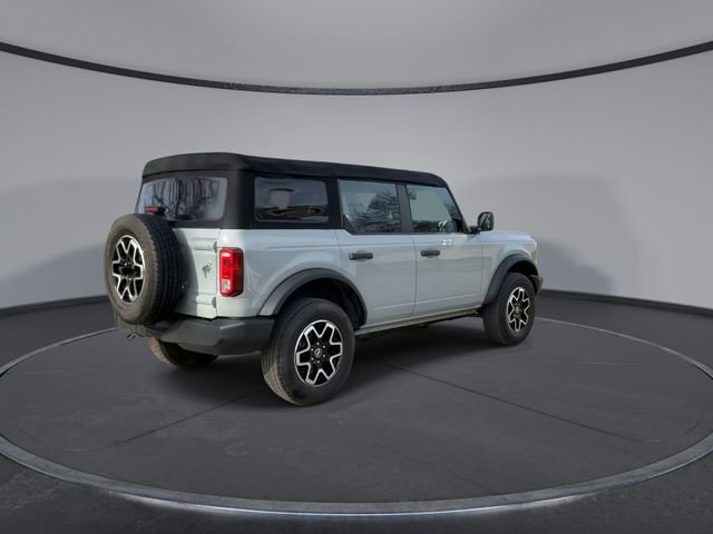 Thumbnail: 2022 Ford Bronco - 8