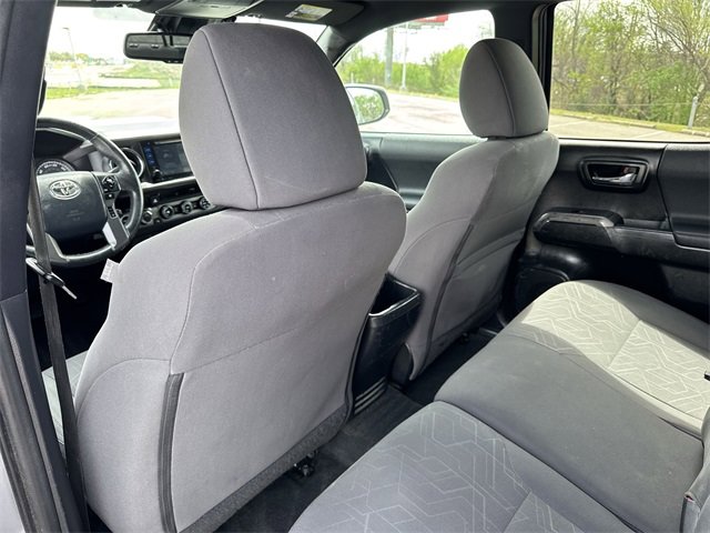 2018 Toyota Tacoma TRD Sport 14