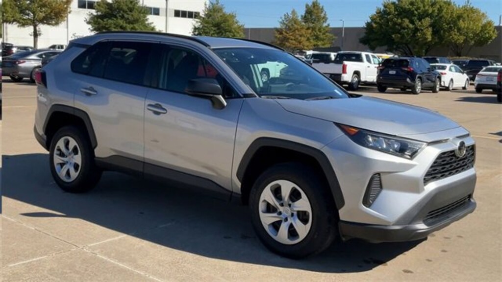 Used 2020 Toyota RAV4 LE SUV