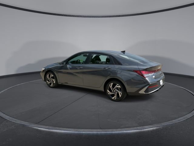 Thumbnail: 2025 Hyundai Elantra - 2