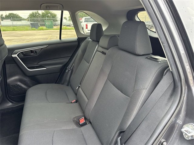 2020 Toyota RAV4 LE 15