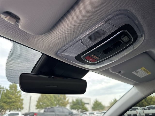 Thumbnail: 2022 Hyundai Elantra - 25