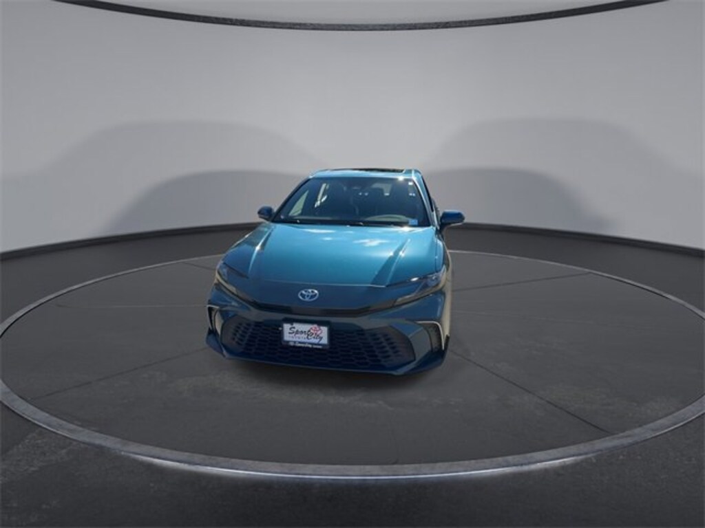 New 2026 Toyota Camry SE Sedan