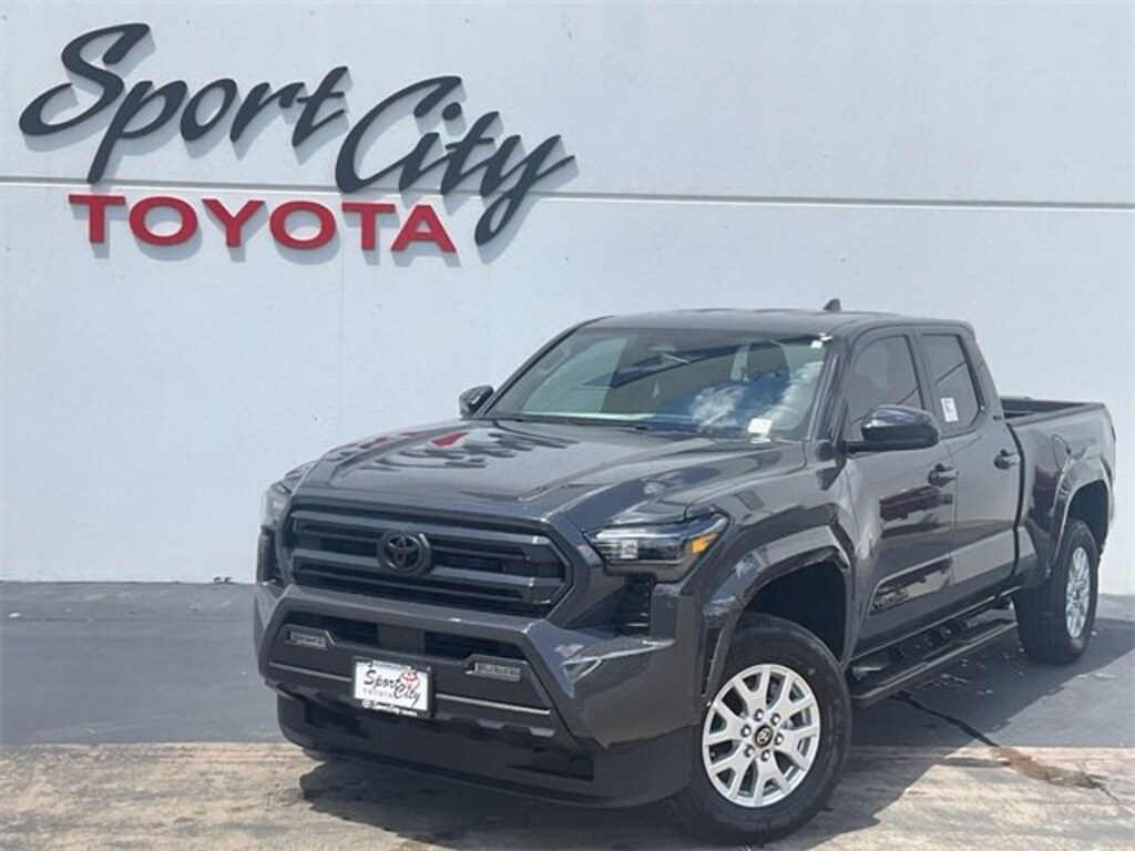 Used 2025 Toyota Tacoma SR5 Truck Double Cab