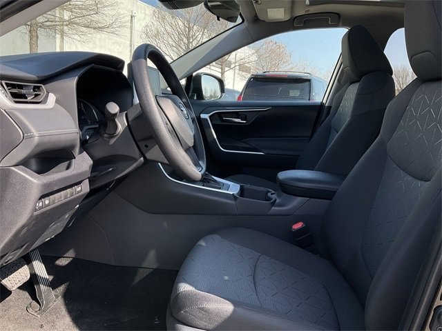 Thumbnail: 2025 Toyota RAV4 - 13