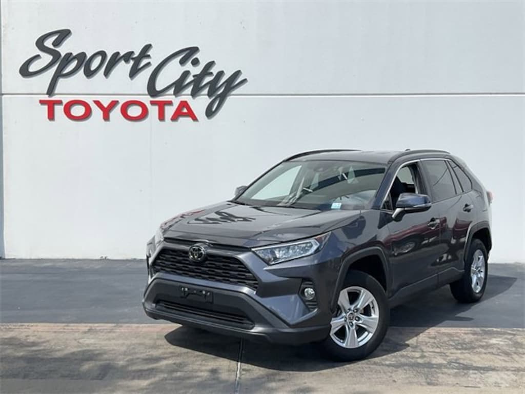 Used 2021 Toyota RAV4 XLE SUV
