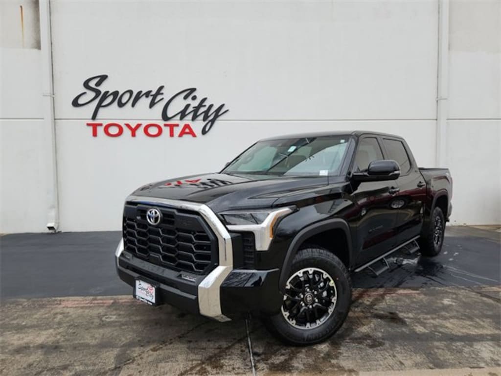 Used 2025 Toyota Tundra SR5 Truck CrewMax