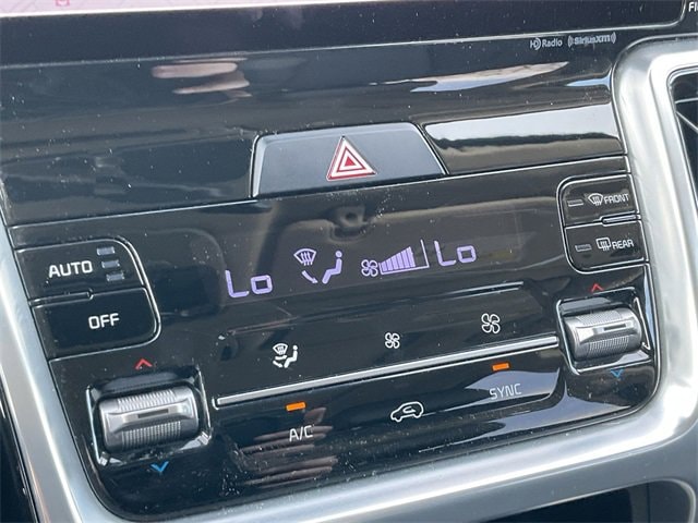 Thumbnail: 2022 Kia Sorento - 23