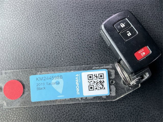 Thumbnail: 2019 Toyota Tacoma - 26