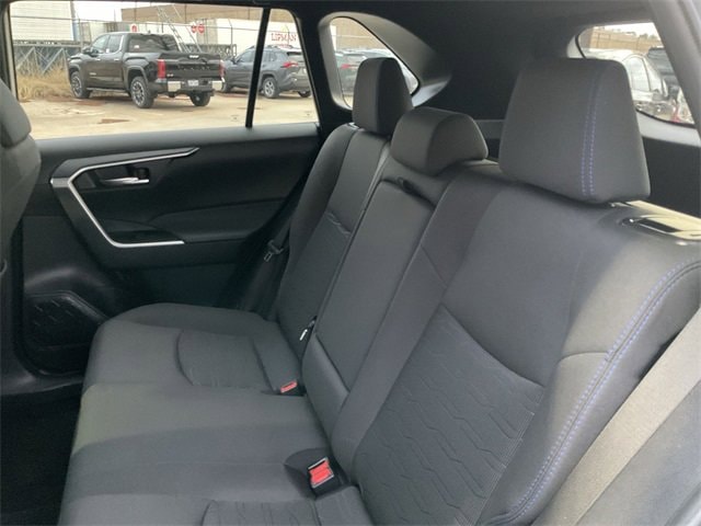 Thumbnail: 2024 Toyota RAV4 - 15