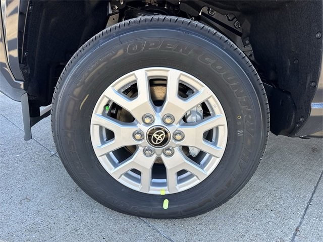 Thumbnail: 2025 Toyota Tacoma - 12