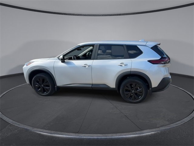 Thumbnail: 2023 Nissan Rogue - 5