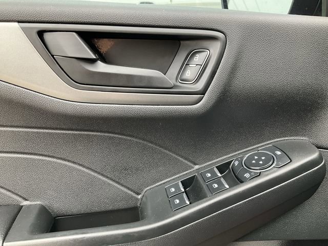 Thumbnail: 2023 Ford Escape - 14