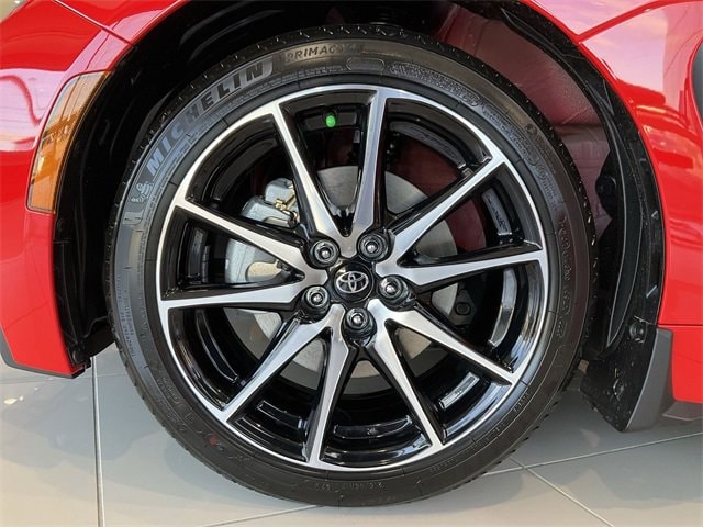 Thumbnail: 2025 Toyota GR86 - 5