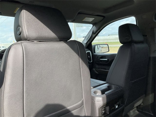 Thumbnail: 2022 Chevrolet Silverado 1500 - 15